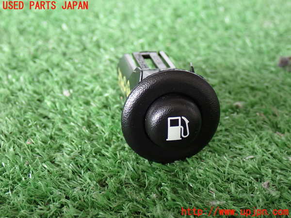 2UPJ-32096307]ジープ・グランドチェロキー(WK36A)スイッチ2 (フューエル) 中古_m0001.jpg