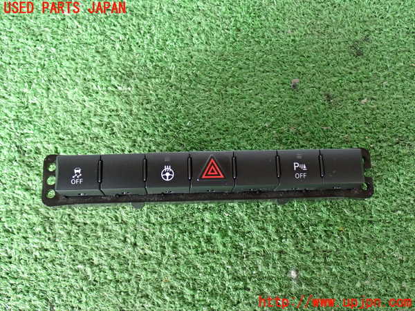 2UPJ-32096290]ジープ・グランドチェロキー(WK36A)ハザードスイッチ 中古_m0001.jpg