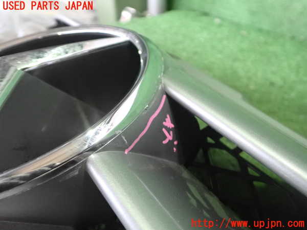 2UPJ-32101050]ベンツ SL350 R230(230467)ラジエターグリル 中古_m0002.jpg