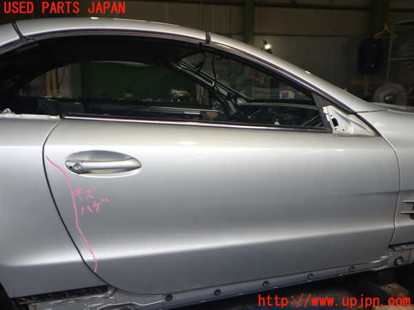 2UPJ-32101230]ベンツ SL350 R230(230467)右ドア (43R-001026 M25100) 中古_m0001.jpg