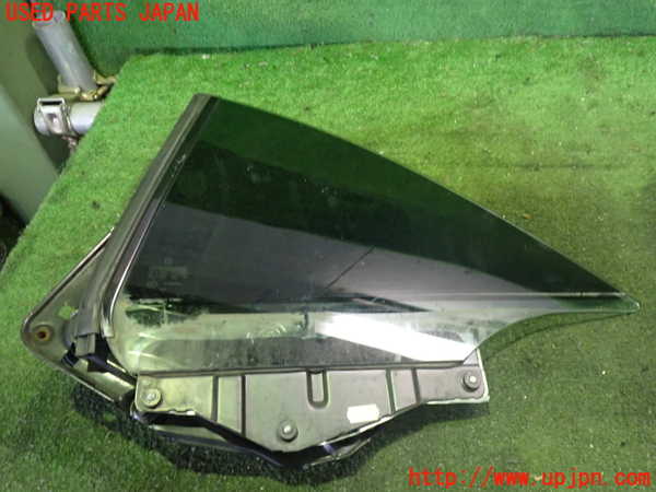2UPJ-32101382]ベンツ SL350 R230(230467)左クォーターガラス (43R-001025 M24100) 中古_m0001.jpg