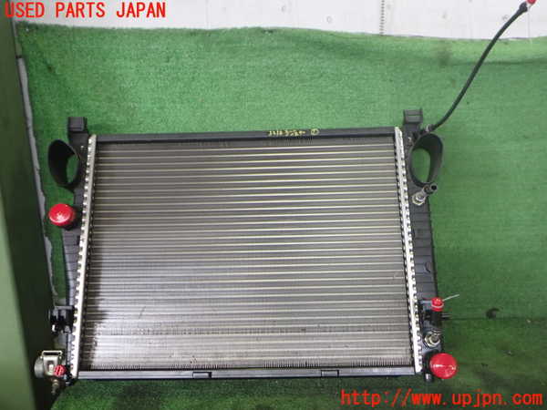 2UPJ-32102321]ベンツ SL350 R230(230467)ラジエーター1 中古_m0001.jpg