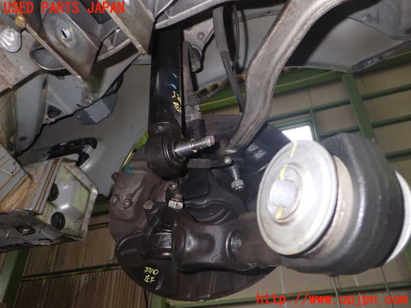 2UPJ-32104295]ベンツ SL350 R230(230467)左フロントナックルハブ 中古_m0001.jpg