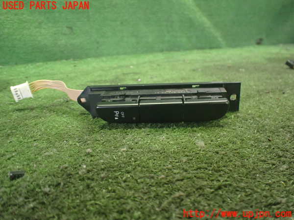 2UPJ-32106308]ベンツ SL350 R230(230467)スイッチ3 (パークディスタンスOFF) 中古_m0001.jpg