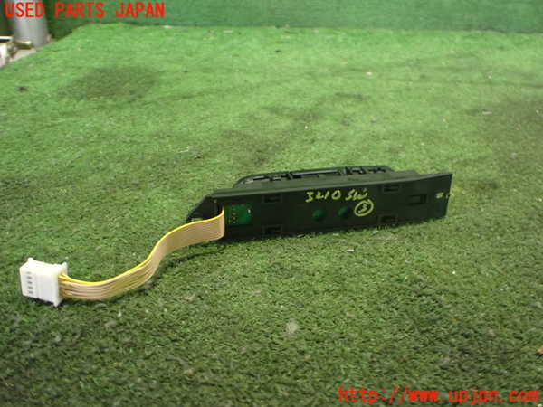 2UPJ-32106308]ベンツ SL350 R230(230467)スイッチ3 (パークディスタンスOFF) 中古_m0002.jpg