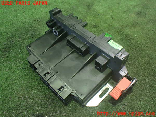 2UPJ-32106147]ベンツ SL350 R230(230467)コンピューター2 中古_m0002.jpg