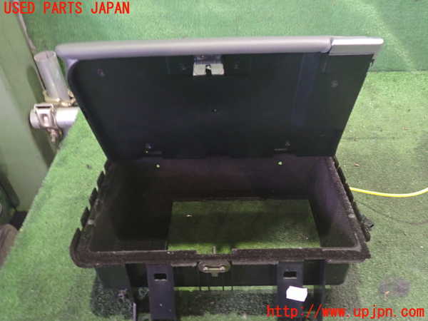 2UPJ-32107842]ベンツ SL350 R230(230467)小物入れ2 中古_m0002.jpg