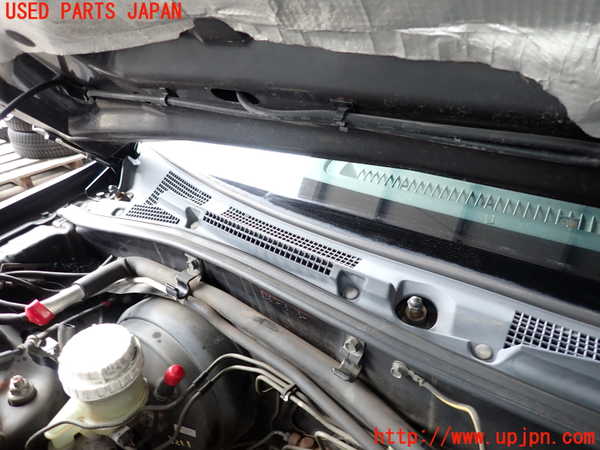 2UPJ-32111190]レグナム(EC5W)カウルトップ 中古_m0002.jpg