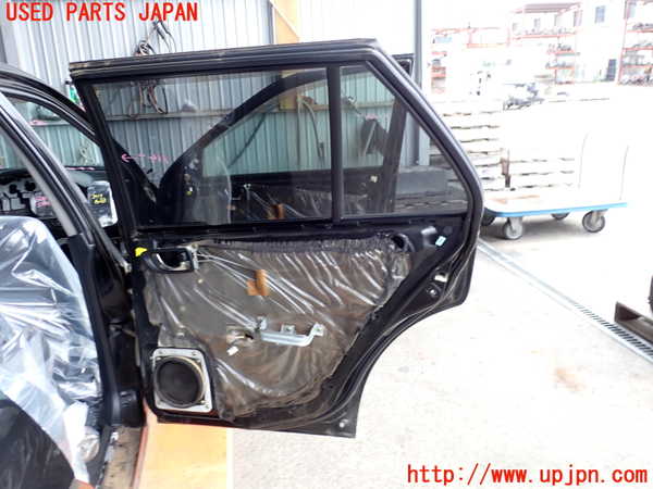 2UPJ-32111290]レグナム(EC5W)右後ドア 中古(43R-00150 M2L3)_m0004.jpg