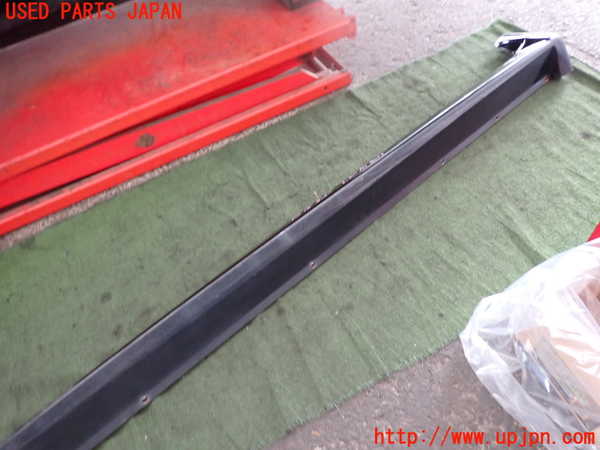 2UPJ-32111390]レグナム(EC5W)右サイドステップ 中古_m0003.jpg