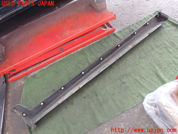 2UPJ-32111390]レグナム(EC5W)右サイドステップ 中古_m0005.jpg