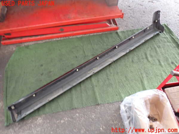 2UPJ-32111392]レグナム(EC5W)左サイドステップ 中古_m0005.jpg