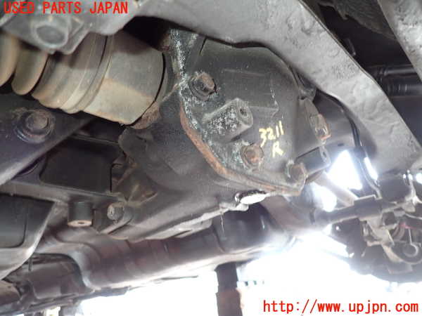 2UPJ-32114355]レグナム(EC5W)リアデフ 中古_m0003.jpg