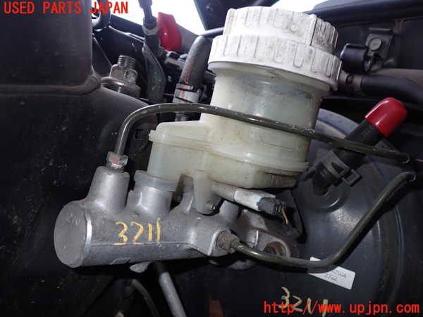 2UPJ-32114050]レグナム(EC5W)ブレーキマスターシリンダー 中古_m0002.jpg