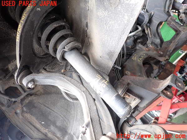 2UPJ-32115015]レグナム(EC5W)右フロントストラット 中古_m0001.jpg