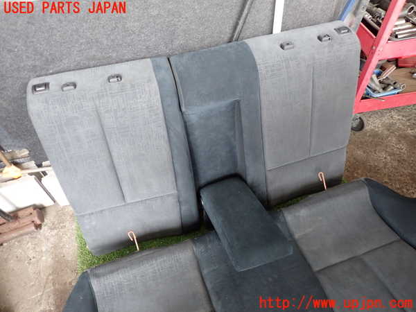 2UPJ-32117385]レグナム(EC5W)リアシート 中古_m0002.jpg