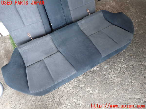 2UPJ-32117385]レグナム(EC5W)リアシート 中古_m0003.jpg