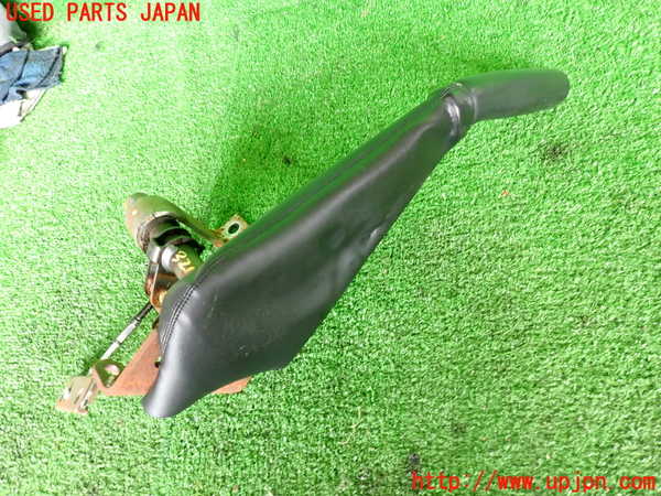 2UPJ-32117550]レグナム(EC5W)サイドブレーキレバー 中古_m0001.jpg