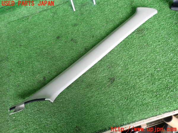 2UPJ-32117655]レグナム(EC5W)右フロントピラートリム 中古_m0001.jpg