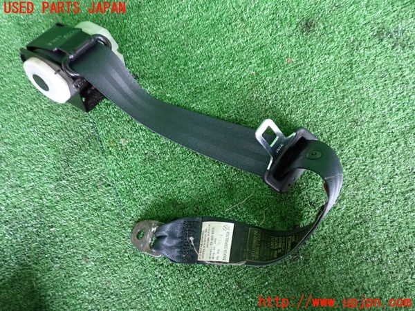 2UPJ-32117155]レグナム(EC5W)右2列目シートベルト 中古_m0001.jpg