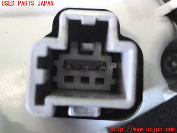 2UPJ-32121552]ジャガー・XE(JA2NA)左リアフィニッシャー 中古_m0004.jpg