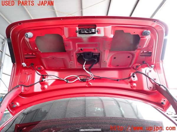 2UPJ-32121500]ジャガー・XE(JA2NA)トランク 中古_m0002.jpg