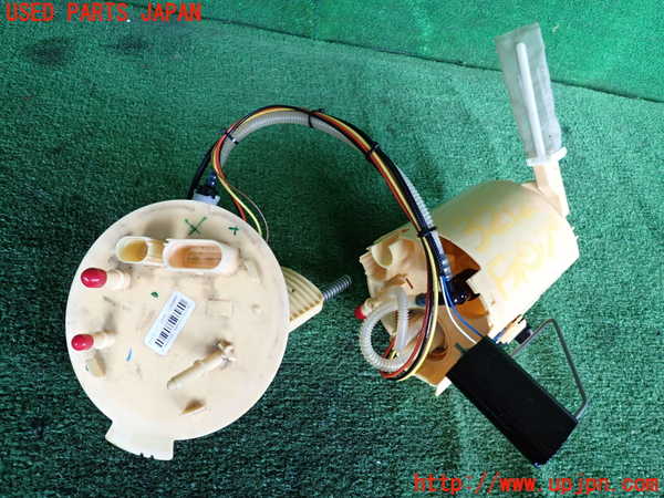 2UPJ-32122510]ジャガー・XE(JA2NA)燃料ポンプ 中古_m0001.jpg