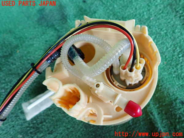 2UPJ-32122510]ジャガー・XE(JA2NA)燃料ポンプ 中古_m0003.jpg