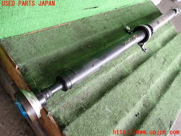 2UPJ-32123410]ジャガー・XE(JA2NA)リアプロペラシャフト 中古_m0002.jpg