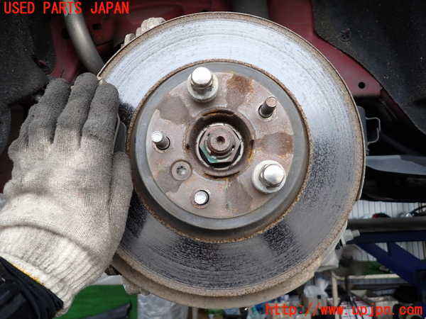 2UPJ-32124300]ジャガー・XE(JA2NA)右リアナックルハブ 中古_m0001.jpg
