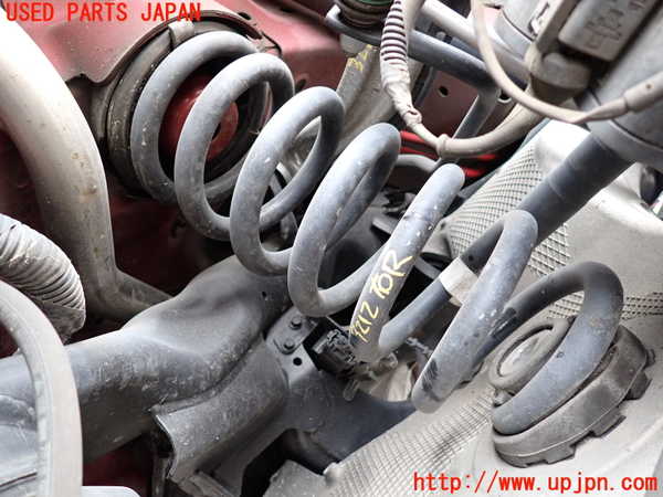 2UPJ-32125100]ジャガー・XE(JA2NA)右リアスプリング 中古_m0001.jpg