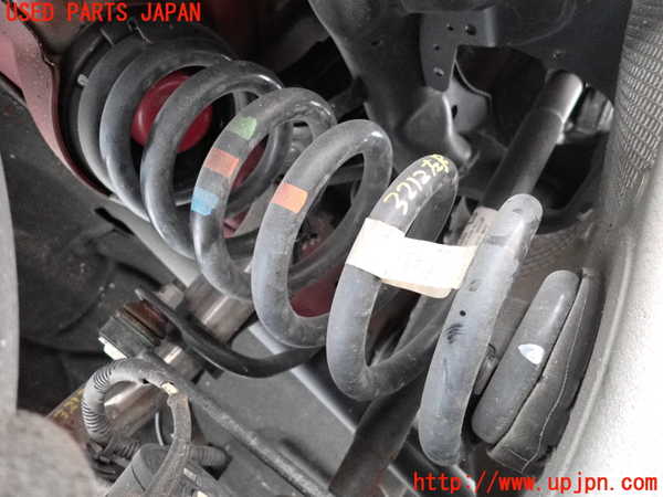 2UPJ-32125105]ジャガー・XE(JA2NA)左リアスプリング 中古_m0001.jpg