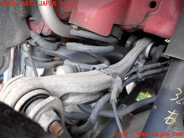 2UPJ-32125146]ジャガー・XE(JA2NA)右リアアッパーアーム1 中古_m0002.jpg