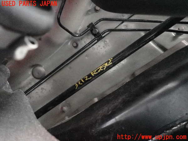 2UPJ-32125445]ジャガー・XE(JA2NA)リアスタビライザー 中古_m0001.jpg