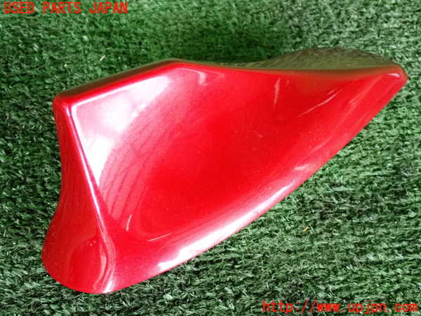 2UPJ-32126550]ジャガー・XE(JA2NA)アンテナ 中古_m0002.jpg