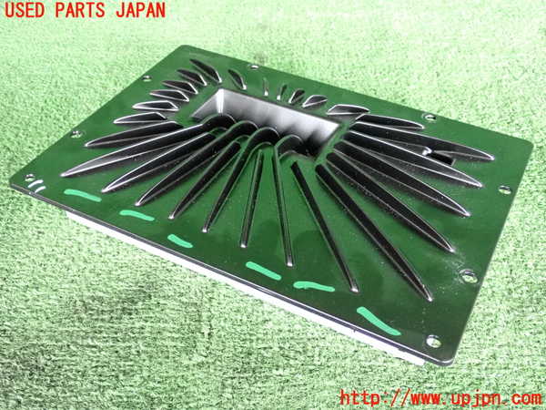 2UPJ-32126525]ジャガー・XE(JA2NA)アンプ 中古_m0002.jpg