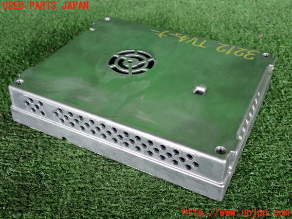 2UPJ-32126660]ジャガー・XE(JA2NA)TVチューナー 中古_m0002.jpg