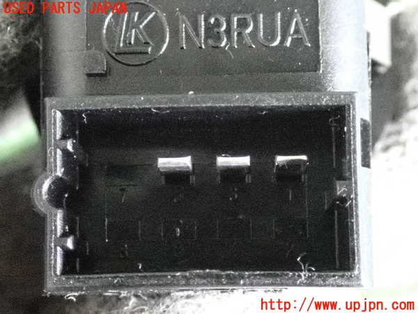 2UPJ-32126308]ジャガー・XE(JA2NA)スイッチ3 中古_m0004.jpg