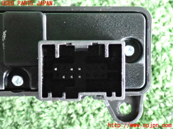 2UPJ-32126310]ジャガー・XE(JA2NA)スイッチ5(アイドリングストップOFF ECO 横滑り防止OFF他) 中古_m0004.jpg