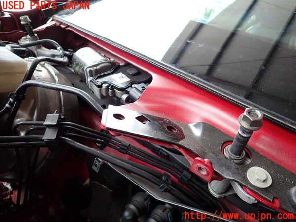 2UPJ-32126770]ジャガー・XE(JA2NA)フロントワイパーモーター 中古_m0002.jpg