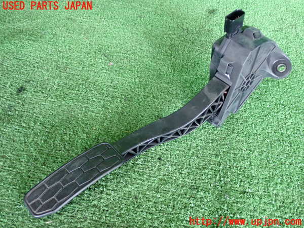 2UPJ-32126381]ジャガー・XE(JA2NA)センサー1(アクセルペダル) 中古_m0001.jpg