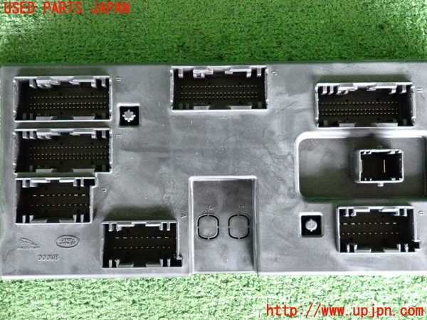 2UPJ-32126146]ジャガー・XE(JA2NA)コンピューター1 中古 GX73-14F041-AJ_m0004.jpg