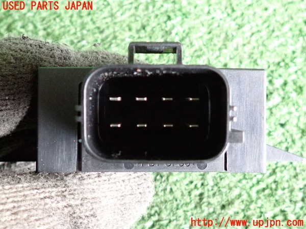 2UPJ-32126147]ジャガー・XE(JA2NA)コンピューター2 中古 FK72-9D370-AD_m0004.jpg