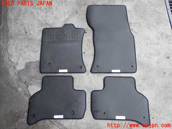 2UPJ-32127800]ジャガー・XE(JA2NA)フロアマット 中古_m0002.jpg