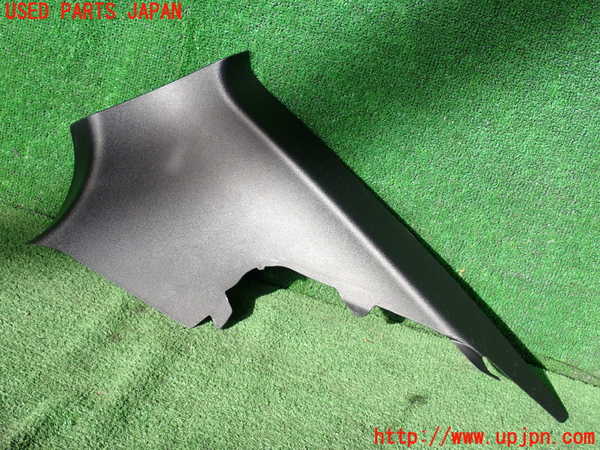 2UPJ-32127675]ジャガー・XE(JA2NA)右リアピラートリム 中古_m0001.jpg