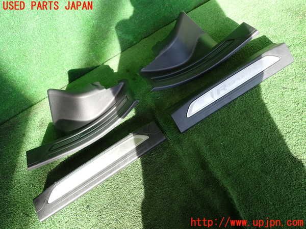 2UPJ-32127740]ジャガー・XE(JA2NA)スカッフプレート 中古_m0001.jpg