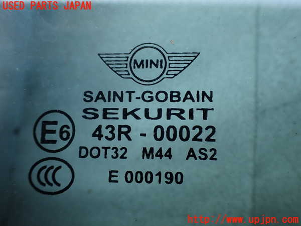 2UPJ-32131382]BMW ミニ(MINI)ジョンクーパーワークス(JCW) コンバーチブル(MSJCW)(R57)左クォーターガラス (43R-00022 M44) 中古_m0002.jpg