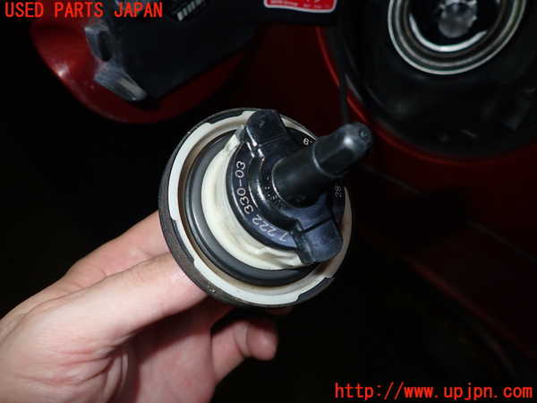 2UPJ-32131690]BMW ミニ(MINI)ジョンクーパーワークス(JCW) コンバーチブル(MSJCW)(R57)フューエルリッド 中古_m0003.jpg