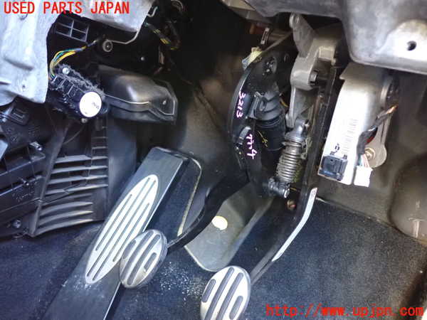 2UPJ-32137590]BMW ミニ(MINI)ジョンクーパーワークス(JCW) コンバーチブル(MSJCW)(R57)クラッチペダル 中古_m0001.jpg