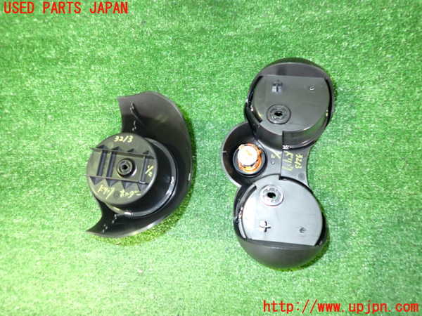 2UPJ-32137810]BMW ミニ(MINI)ジョンクーパーワークス(JCW) コンバーチブル(MSJCW)(R57)ドリンクホルダー 中古_m0002.jpg